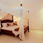 Bella Villa 2